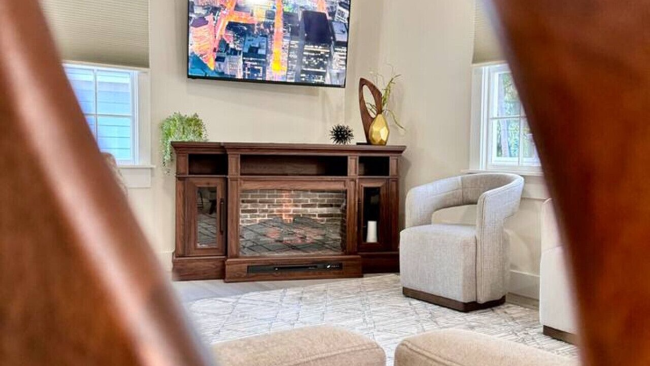 Photo of Livingroom in Uptown