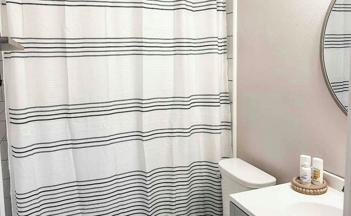 Photo of Bathroom in Alva