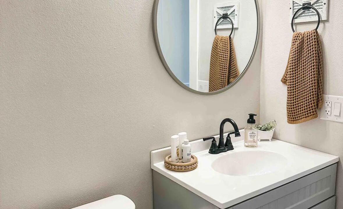 Photo of Bathroom in Alva