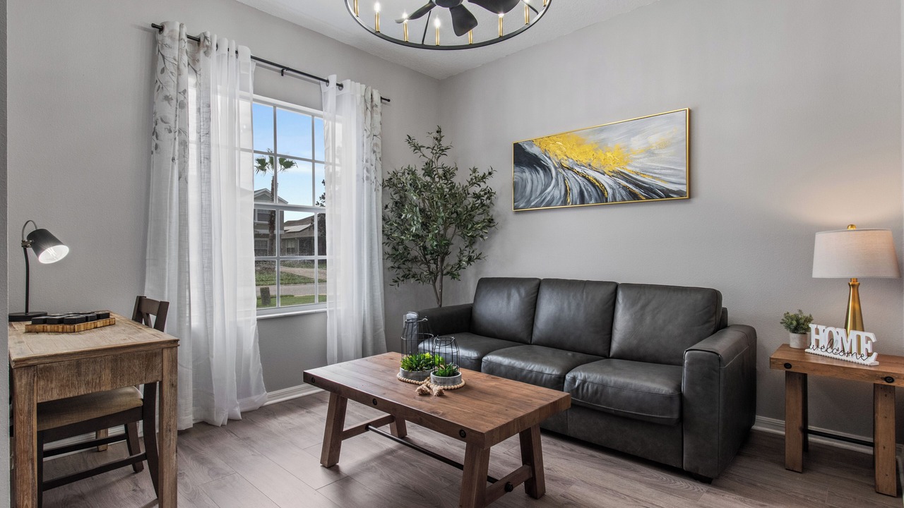 Photo of Livingroom in Haines City