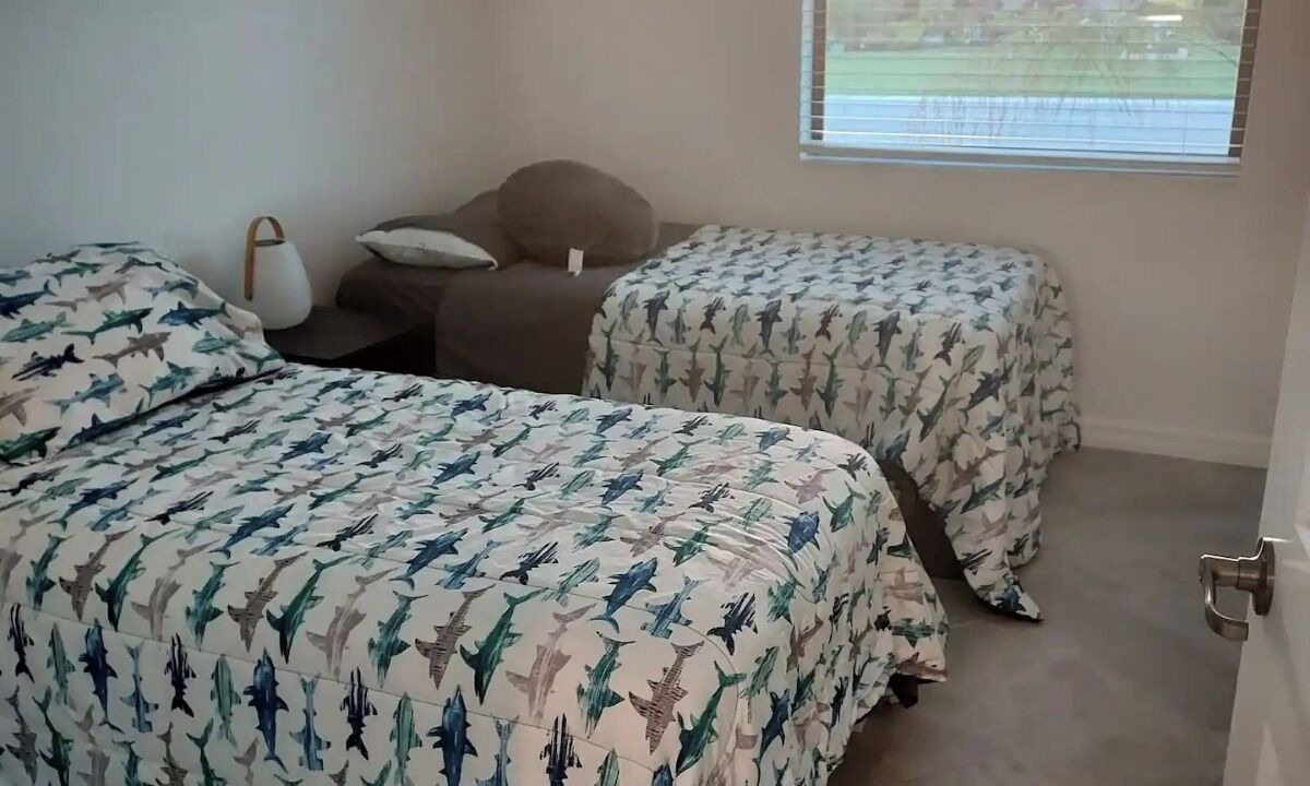Photo of Bedroom in River Hall