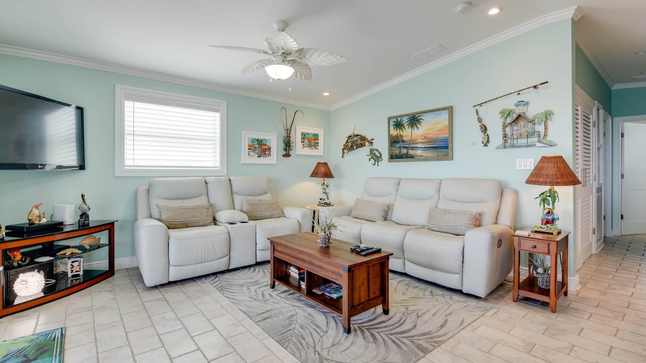 Photo of Bedroom in Cudjoe Key