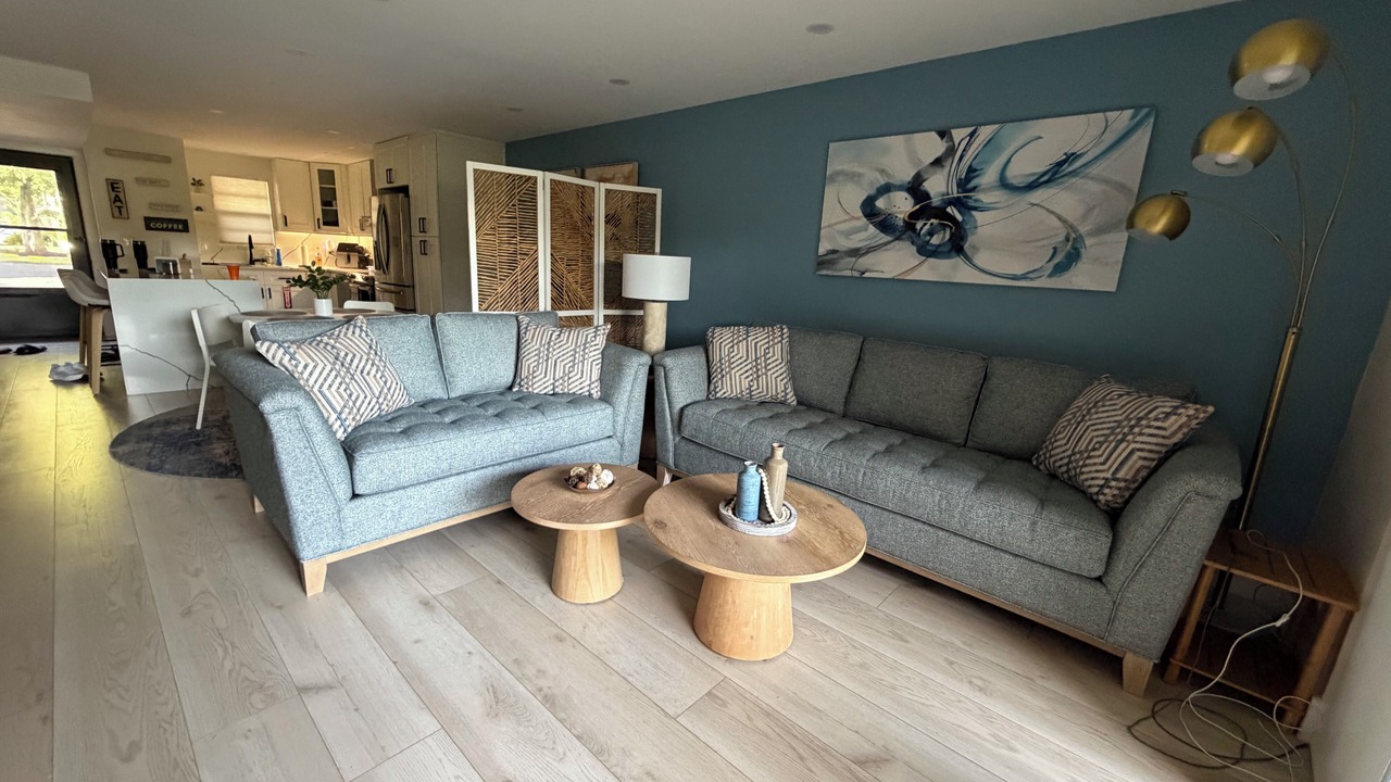 Photo of Livingroom in Oaks Of Tarpon Woods