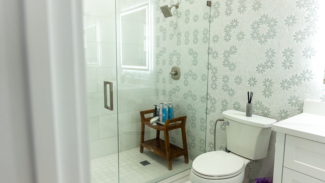 Photo of Bathroom in Indian Waterways