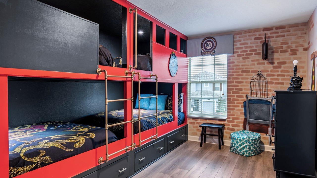 Photo of Bedroom in Bay Lake