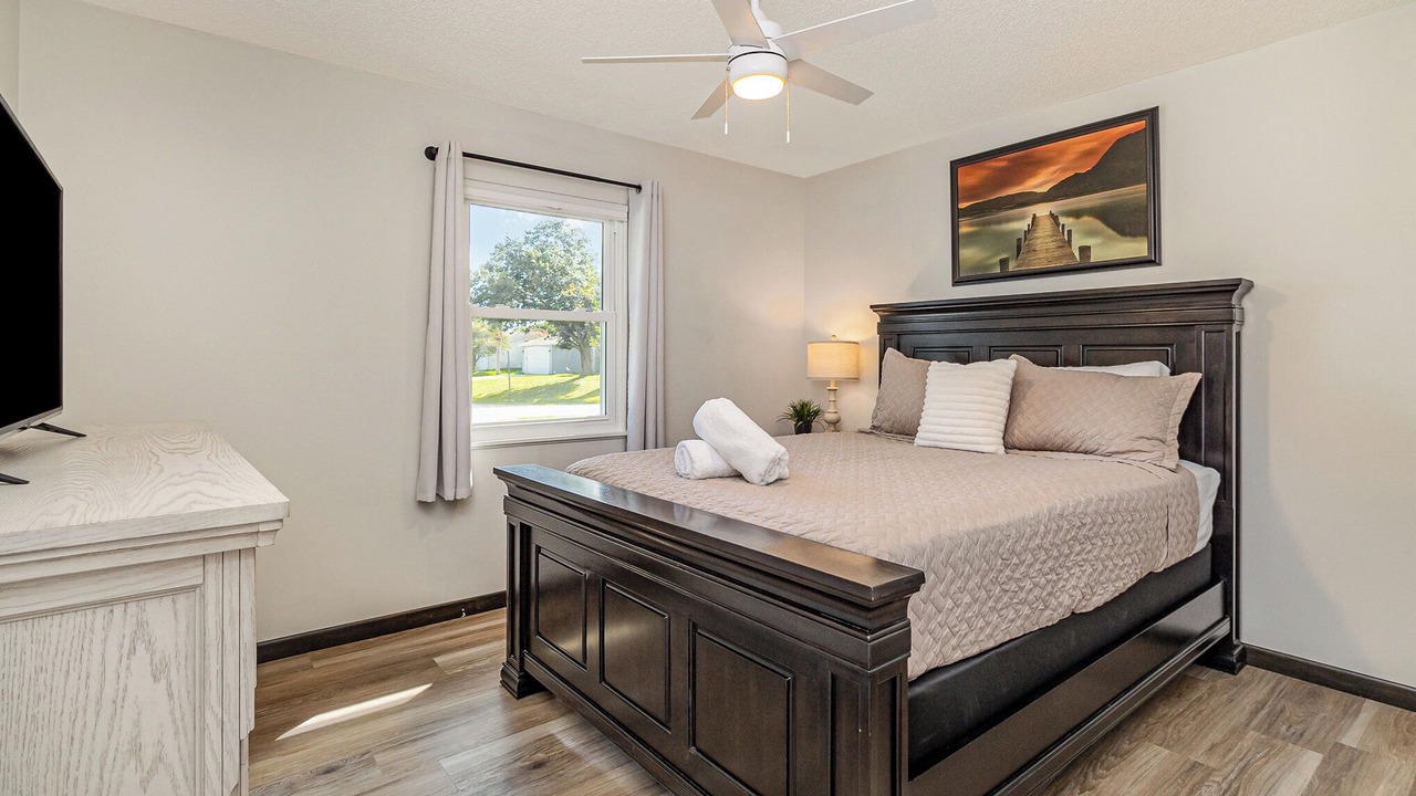 Photo of Bedroom in Interchange Square