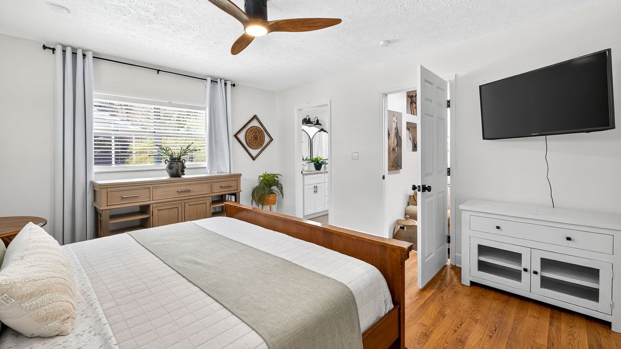 Photo of Bedroom in Tampa