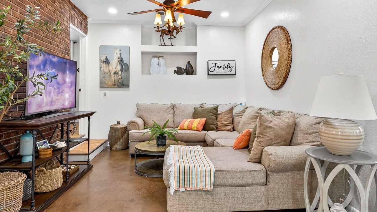 Photo of Livingroom in Tampa