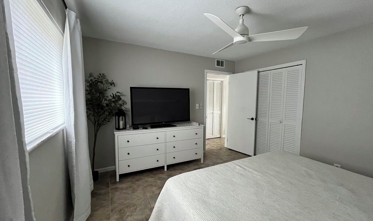 Photo of Bedroom in Ocean Ridge