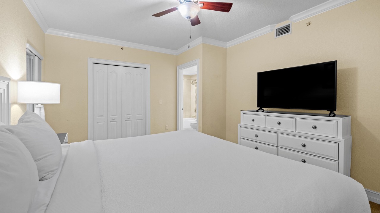 Photo of Bedroom in Treasure Island