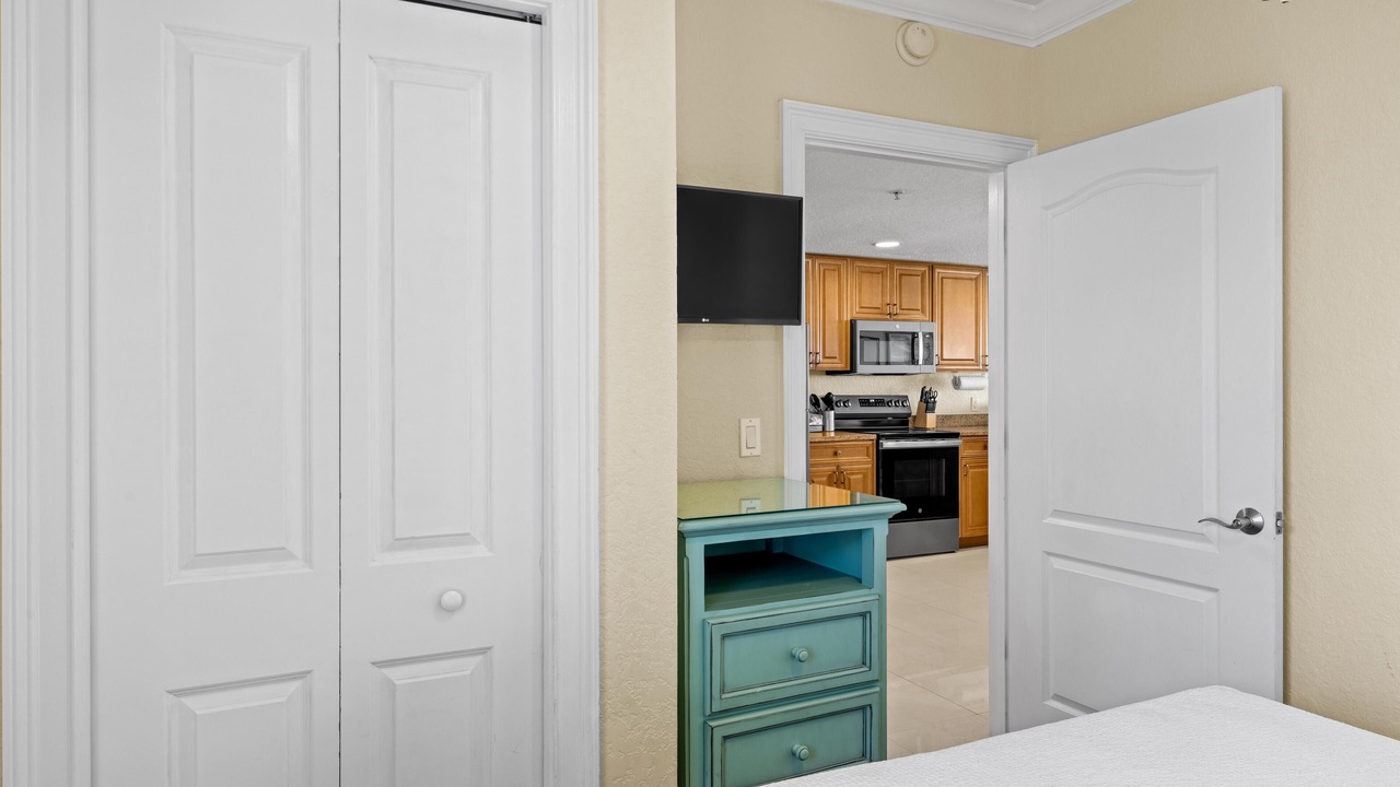 Photo of Bedroom in Treasure Island