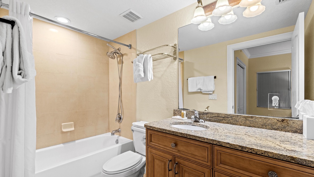 Photo of Bathroom in Treasure Island