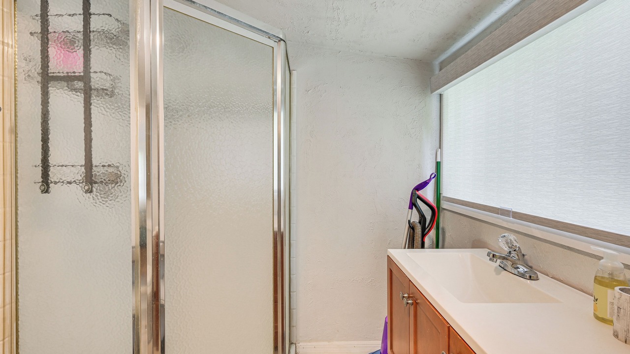 Photo of Bathroom in Dixieland