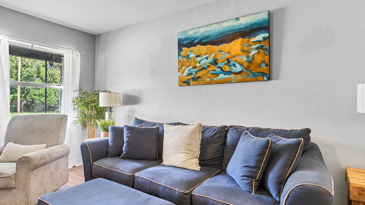 Photo of Livingroom in Winter Haven