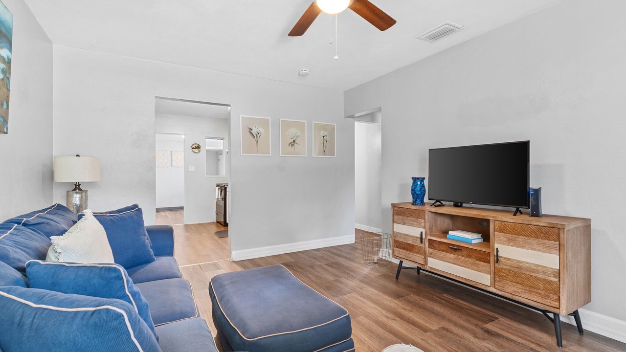 Photo of Livingroom in Winter Haven