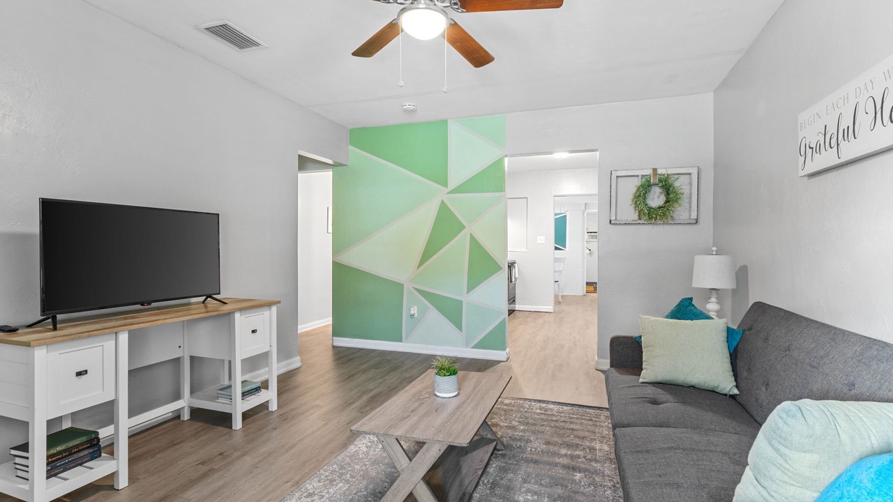 Photo of Livingroom in Winter Haven