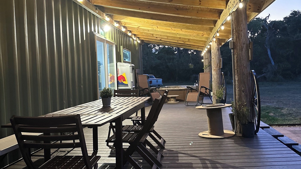 Photo of Outdoor in Nichols