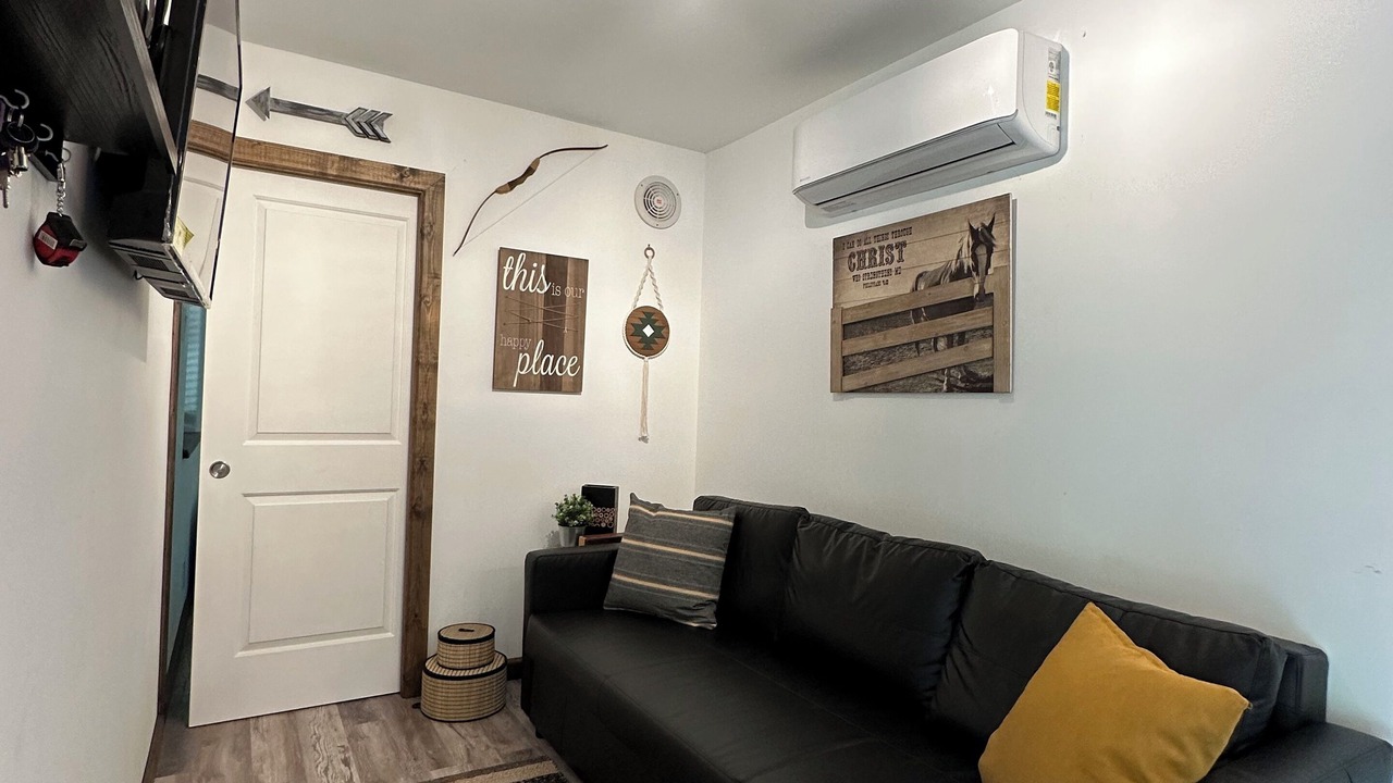 Photo of Livingroom in Nichols