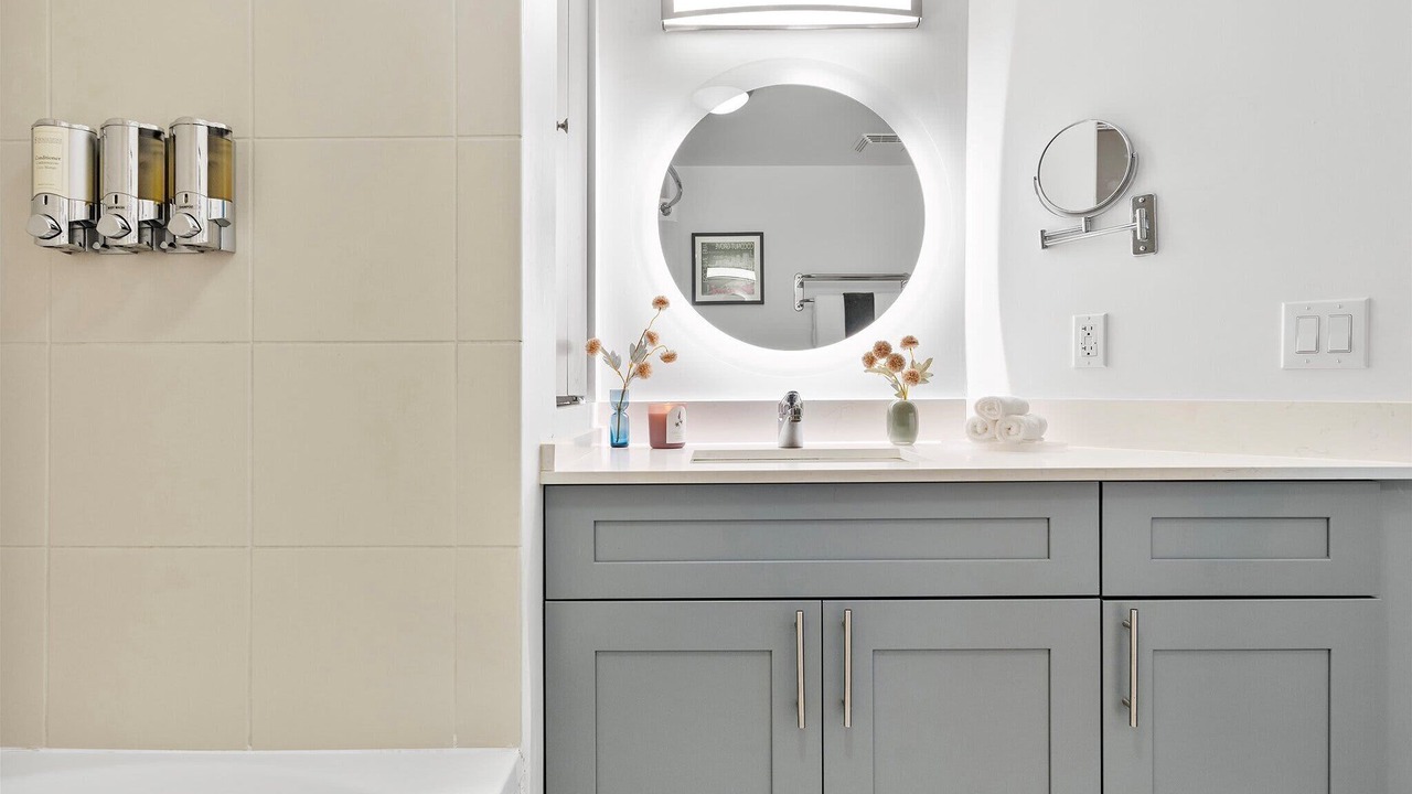 Photo of Bathroom in Coconut Grove