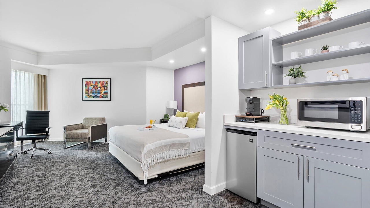Photo of Bedroom in Coconut Grove
