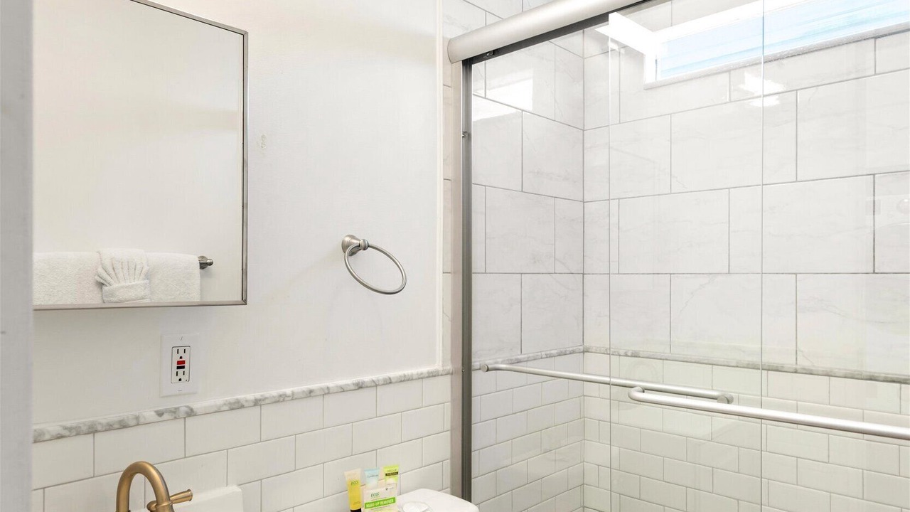 Photo of Bathroom in Cudjoe Key