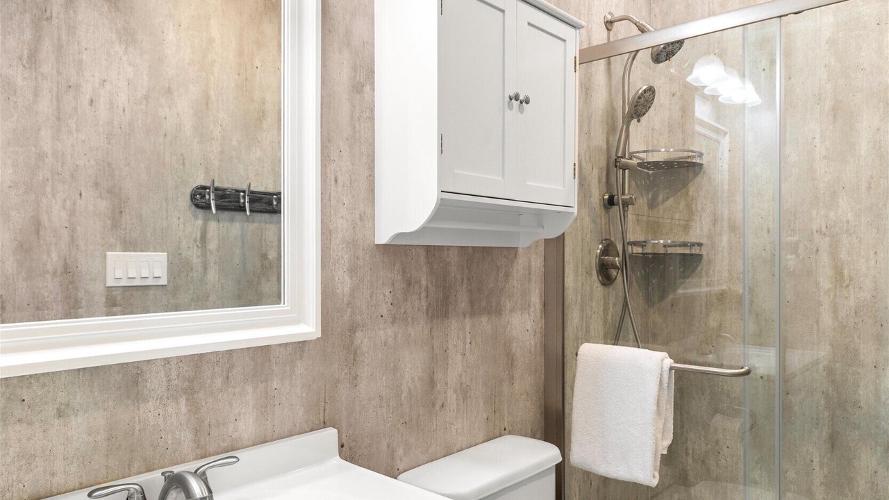 Photo of Bathroom in Cudjoe Key