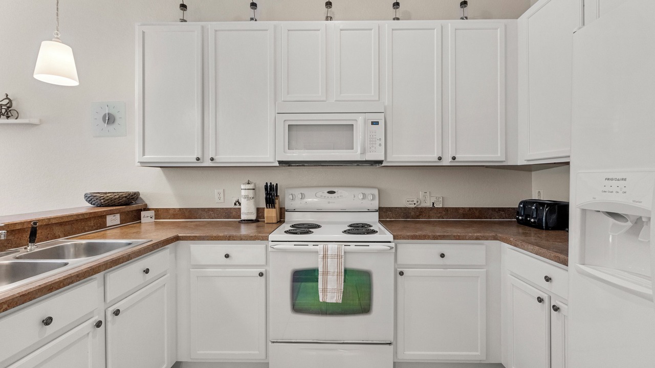 Photo of Kitchen in Bahama Bay