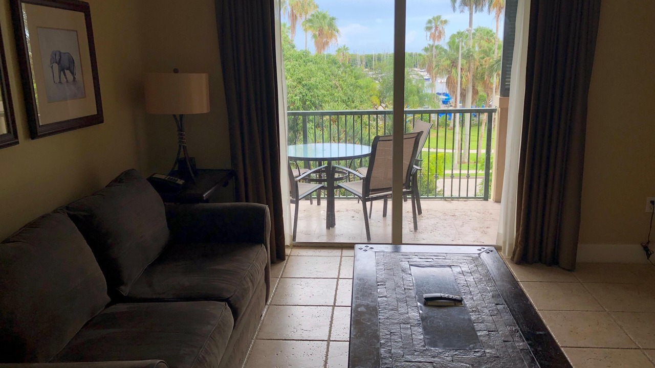 Photo of Livingroom in Coconut Grove