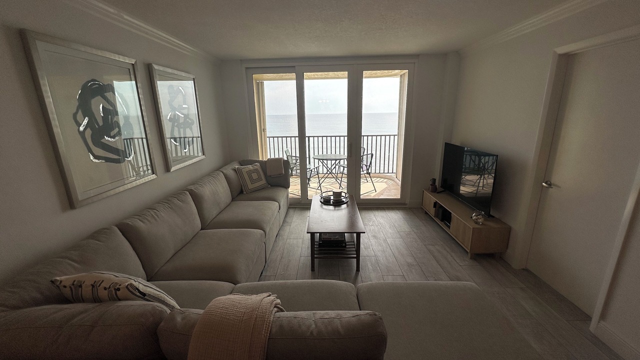 Photo of Bedroom in Hutchinson Island South