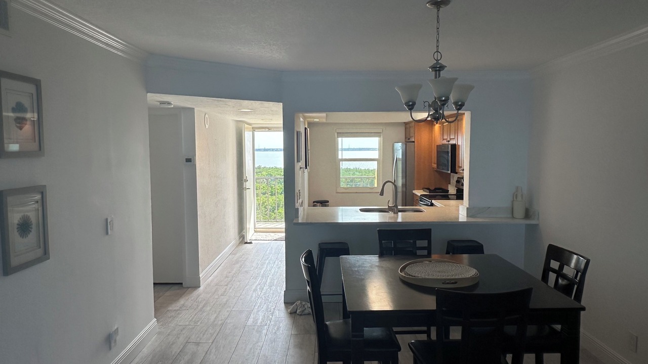 Photo of Bedroom in Hutchinson Island South