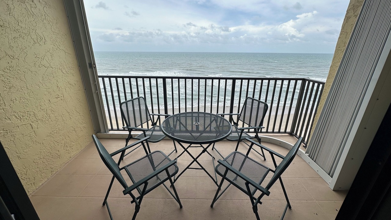 Photo of Patio Balcony in Hutchinson Island South