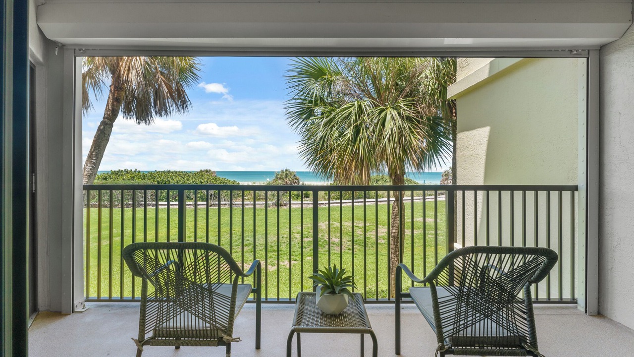 Photo of Patio Balcony in Sunset Beach