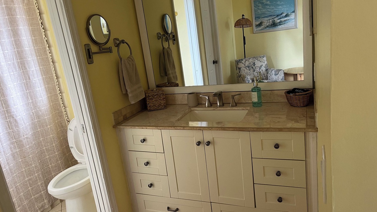 Photo of Bathroom in Port Saint Lucie