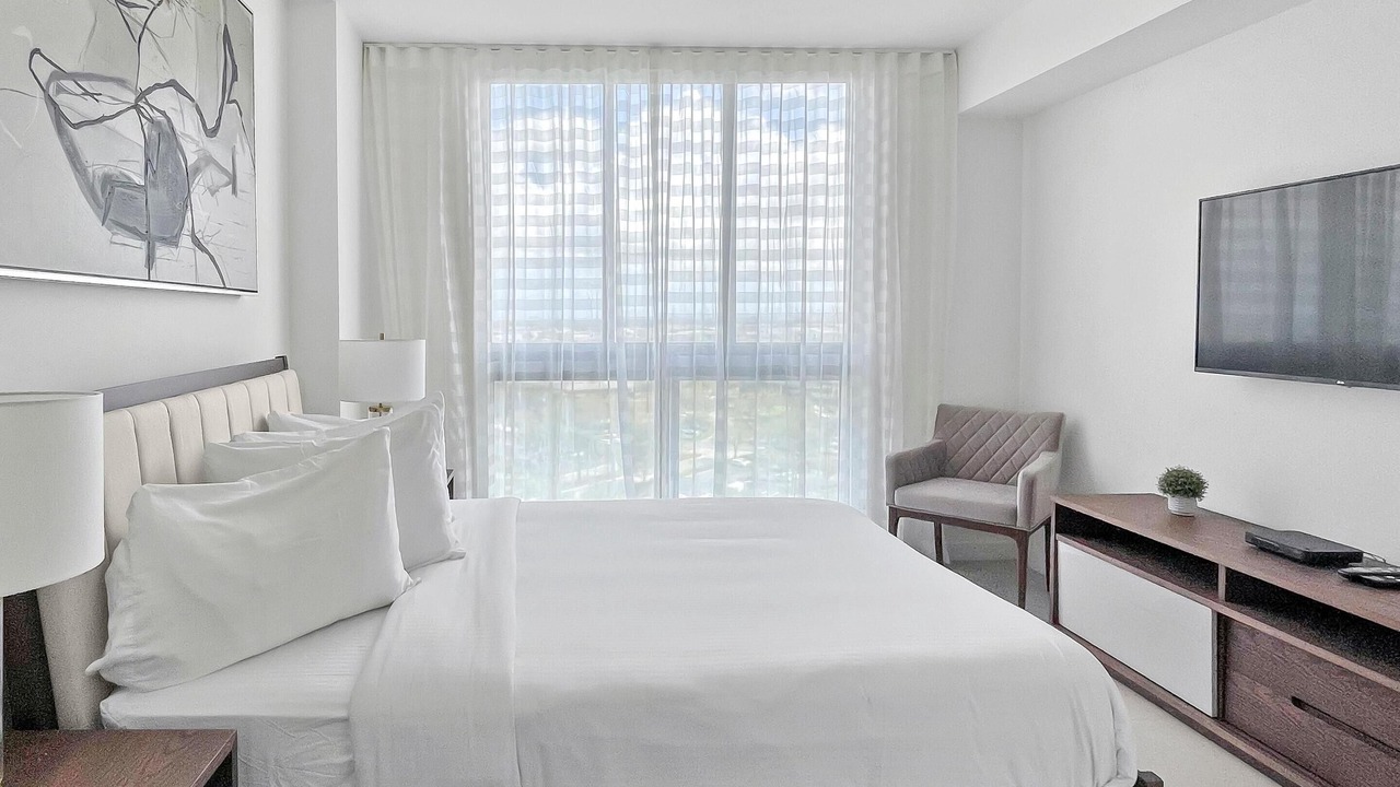 Photo of Bedroom in Doral