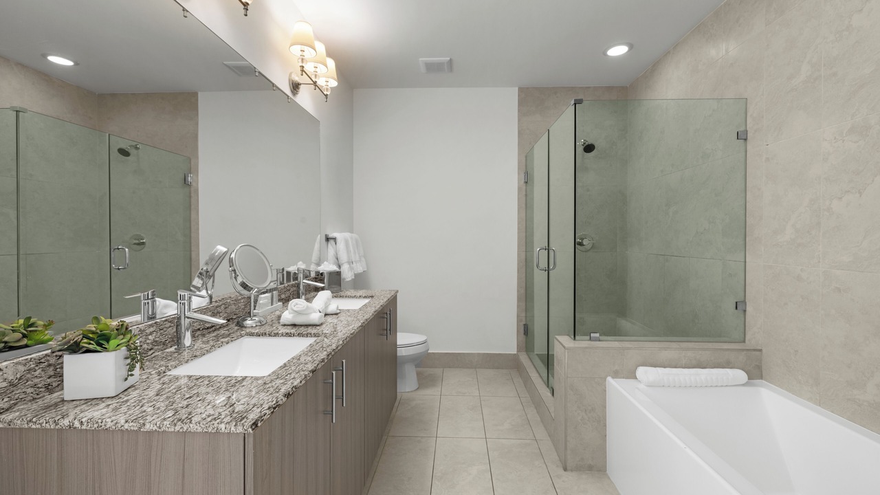 Photo of Bathroom in Doral