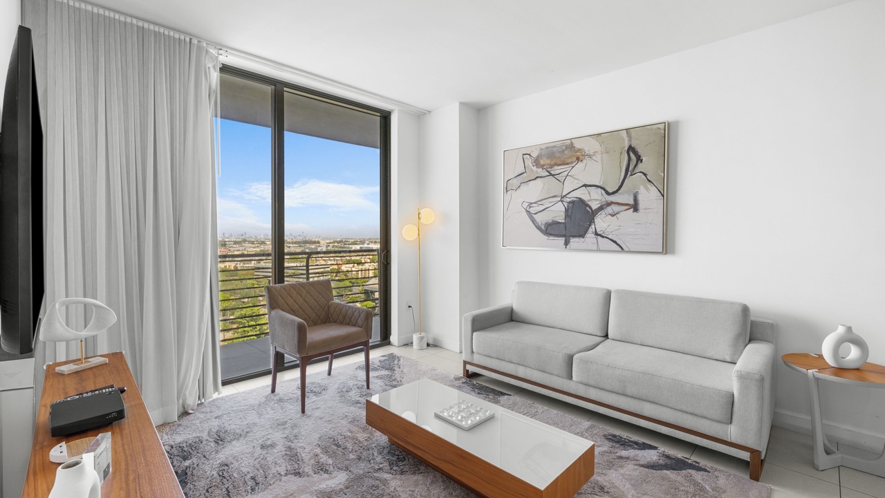 Photo of Livingroom in Doral