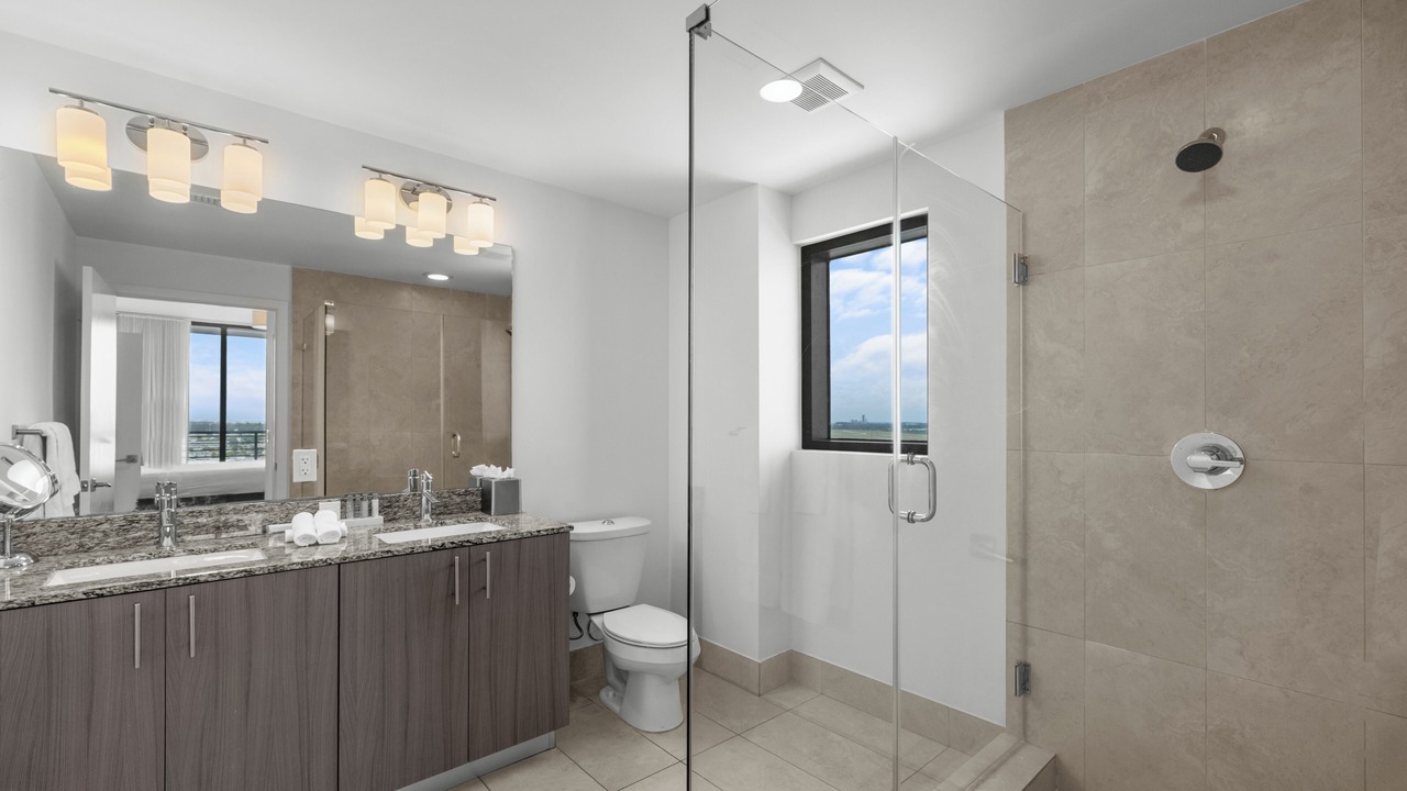 Photo of Bathroom in Doral