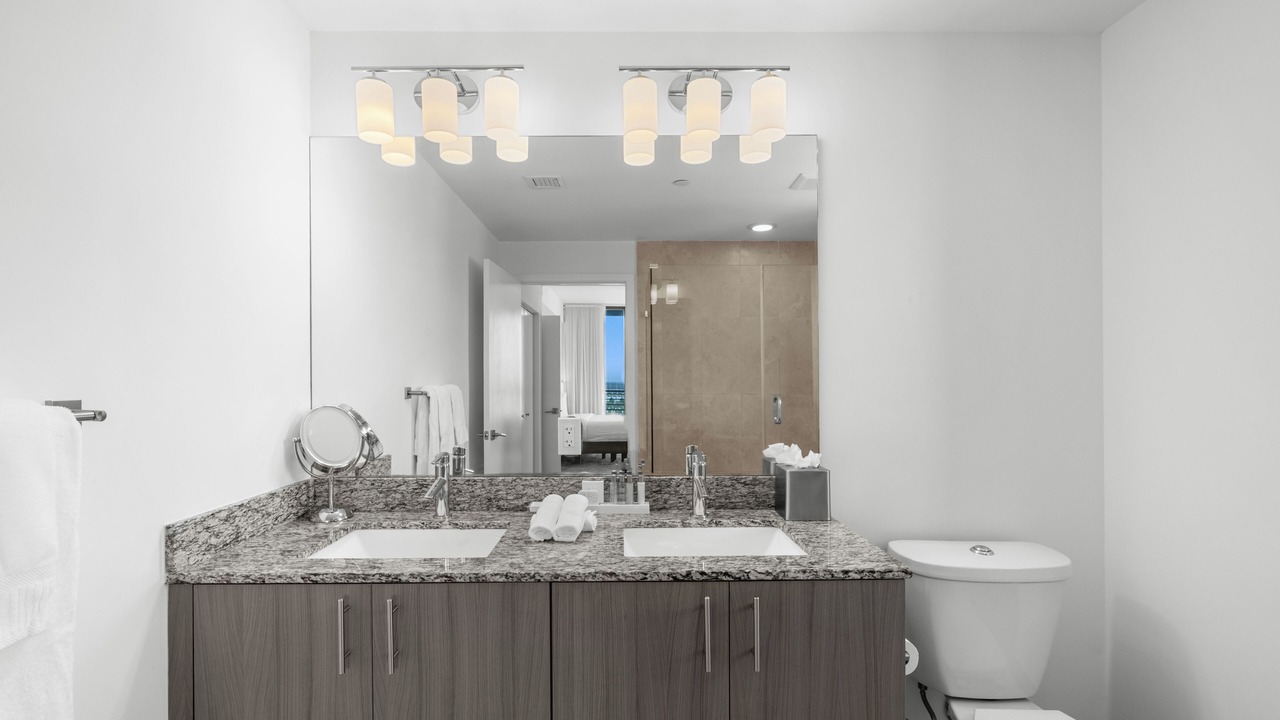 Photo of Bathroom in Doral