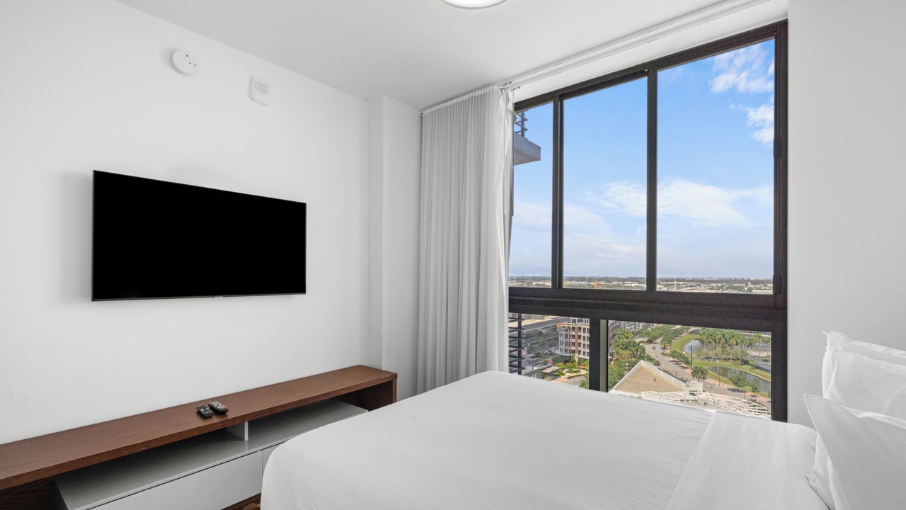 Photo of Bedroom in Doral