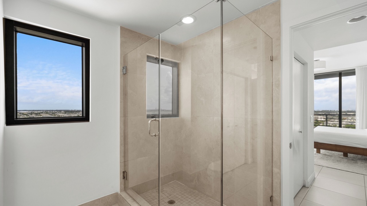 Photo of Bathroom in Doral