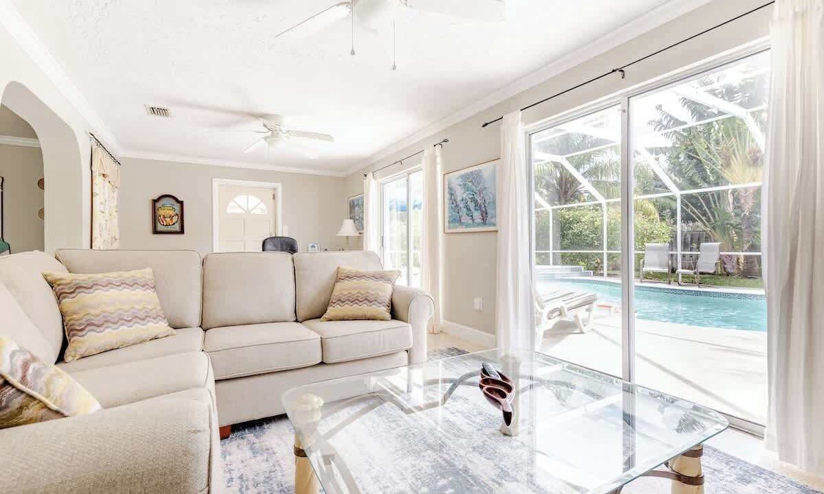 Photo of Bedroom in Indian Harbour Beach