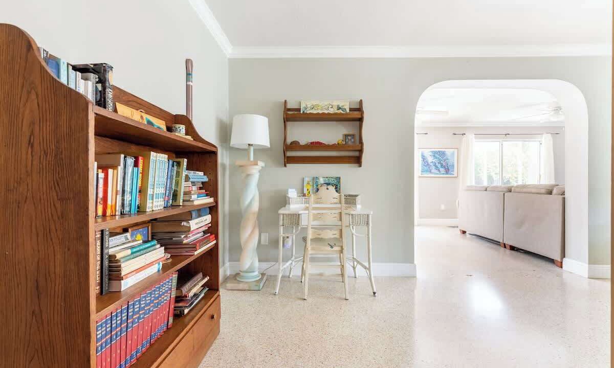 Photo of Livingroom in Indian Harbour Beach