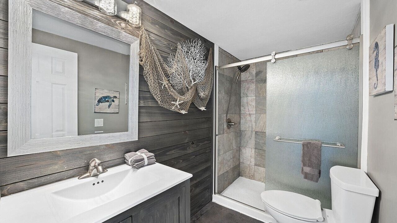 Photo of Bathroom in Miramar Beach