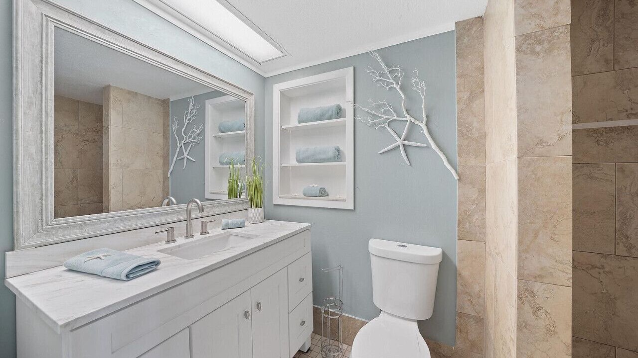 Photo of Bathroom in Miramar Beach