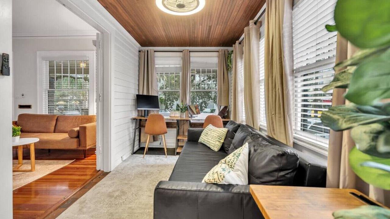Photo of Livingroom in Downtown St. Petersburg
