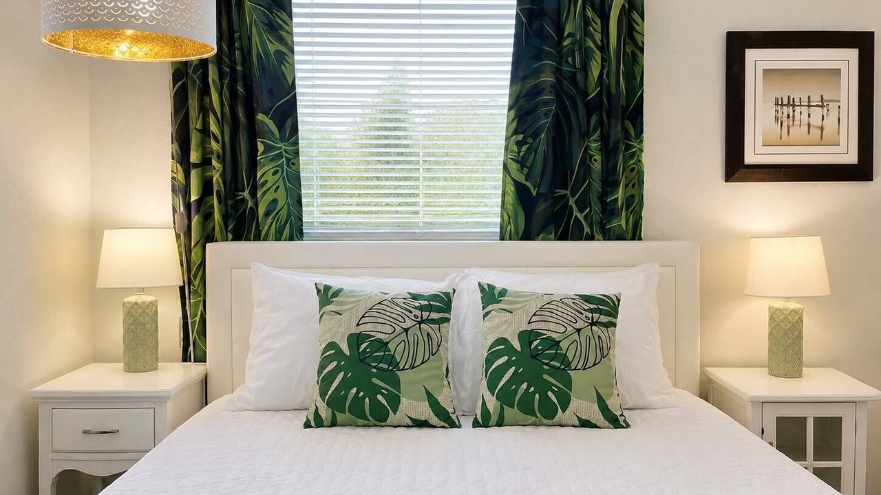 Photo of Bedroom in Tropic