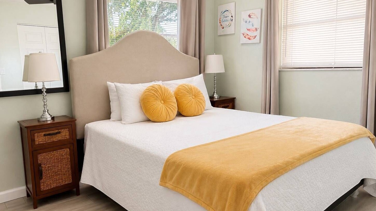 Photo of Bedroom in Tropic