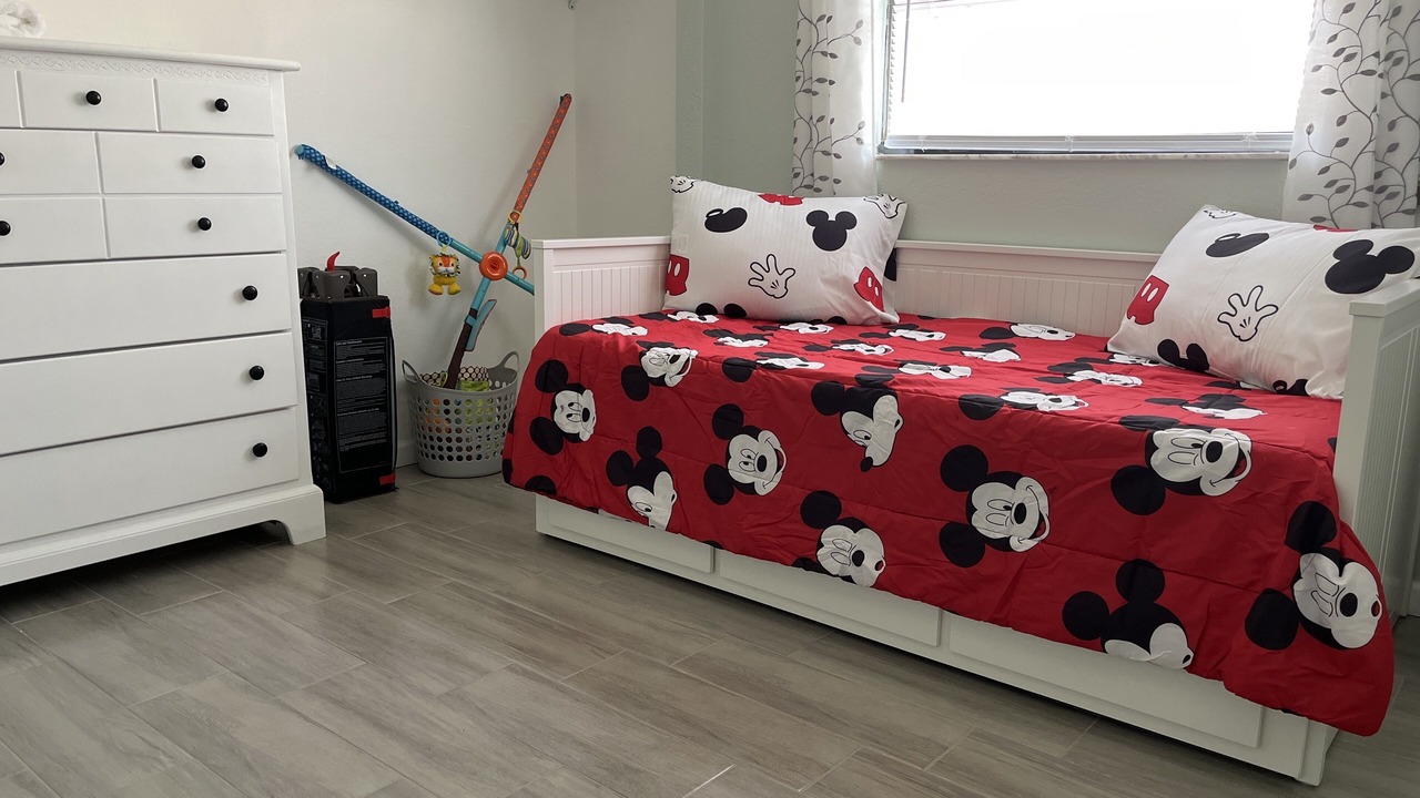 Photo of Bedroom in Tropic