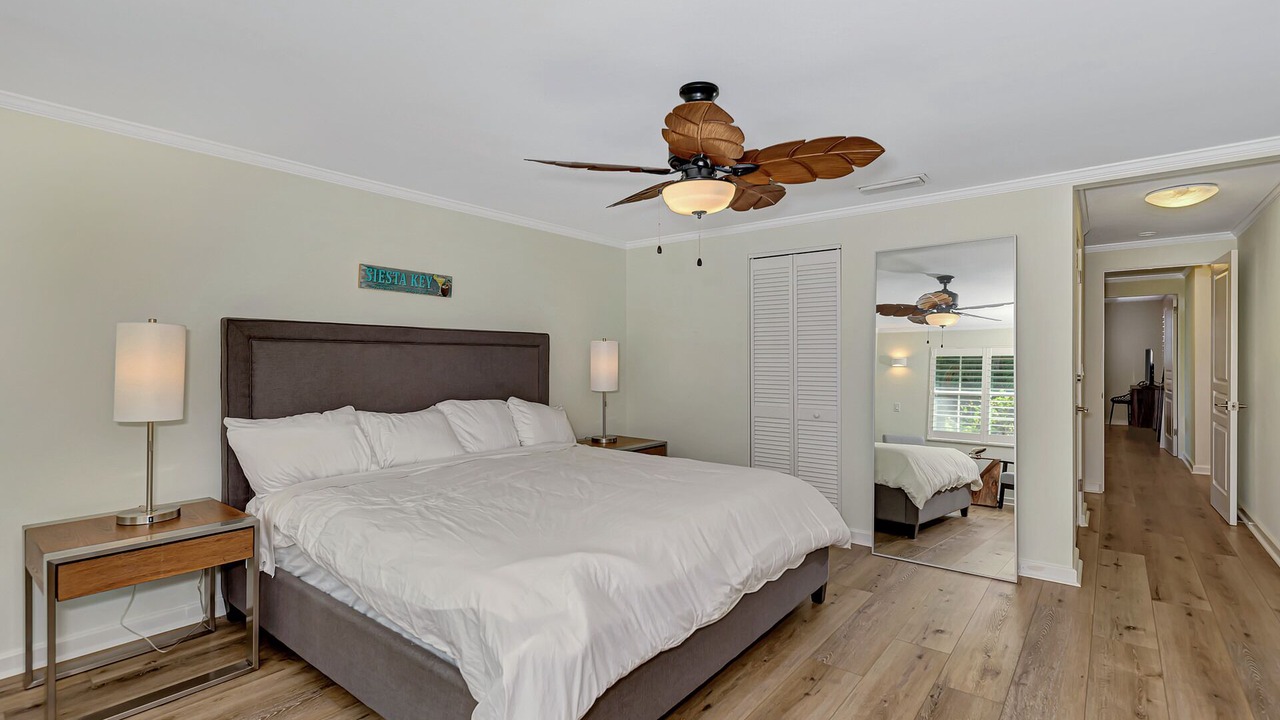 Photo of Bedroom in Bay Isle