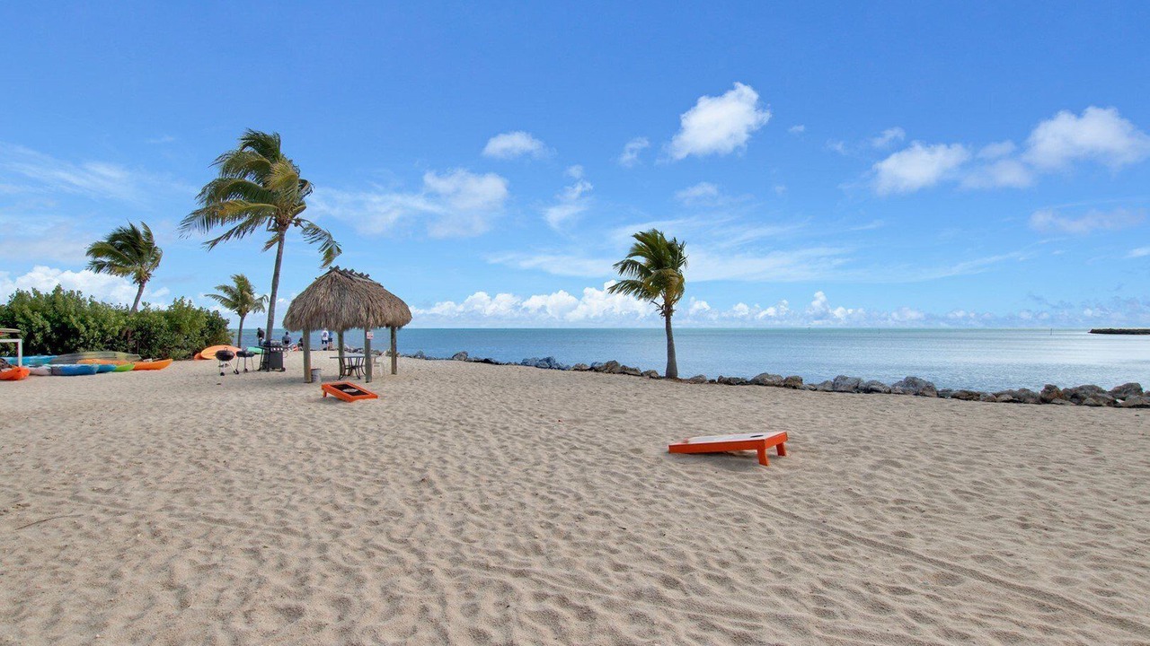 Photo of Others in Tavernier